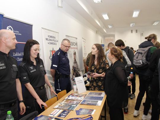 Targi pracy i edukacji w Zamościu - galeria zdjęć