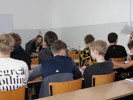 Targi pracy i edukacji w Zamościu - galeria zdjęć