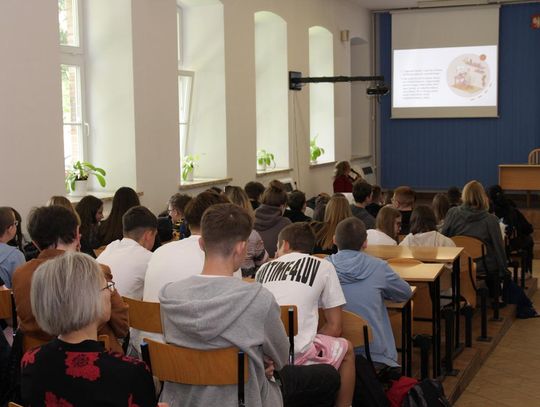 Targi pracy i edukacji w Zamościu - galeria zdjęć