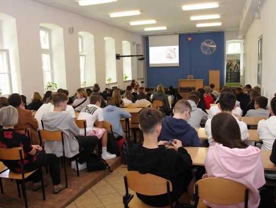 Targi pracy i edukacji w Zamościu - galeria zdjęć