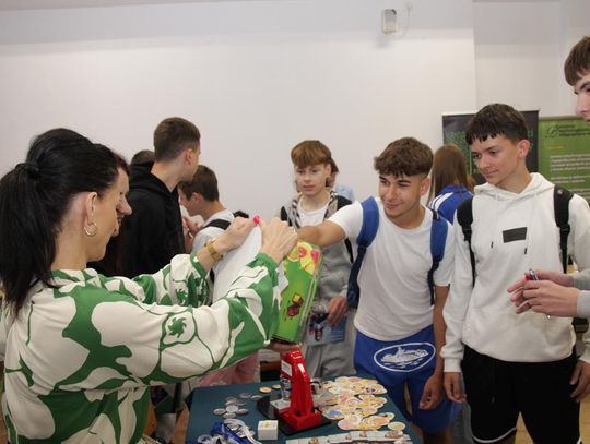 Targi pracy i edukacji w Zamościu - galeria zdjęć