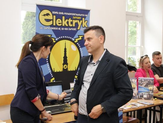 Targi pracy i edukacji w Zamościu - galeria zdjęć