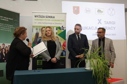 Targi pracy i edukacji w Zamościu - galeria zdjęć Targi pracy i edukacji w Zamościu - galeria zdjęć
