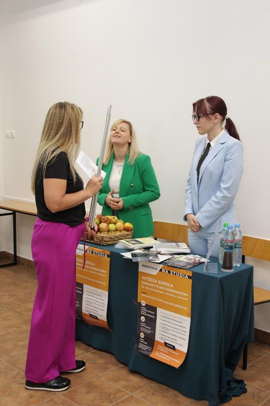 Targi pracy i edukacji w Zamościu - galeria zdjęć Targi pracy i edukacji w Zamościu - galeria zdjęć