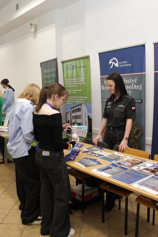 Targi pracy i edukacji w Zamościu - galeria zdjęć Targi pracy i edukacji w Zamościu - galeria zdjęć