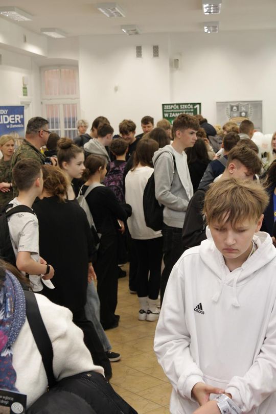 Targi pracy i edukacji w Zamościu - galeria zdjęć