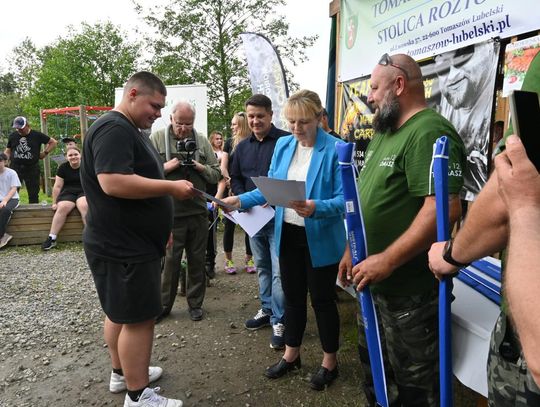 Zawody wędkarskie dla dzieci i młodzieży w Rogóźnie