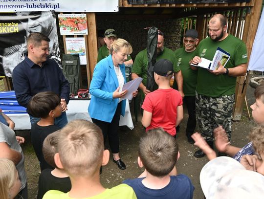 Zawody wędkarskie dla dzieci i młodzieży w Rogóźnie