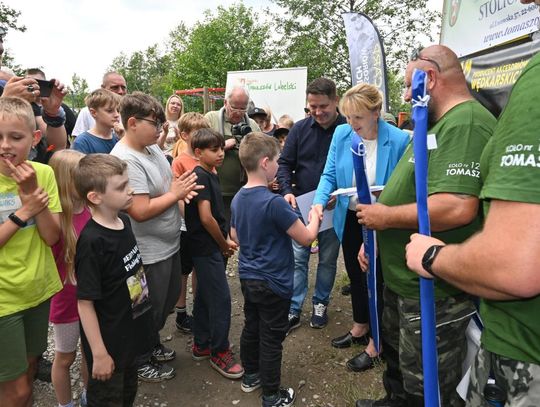 Zawody wędkarskie dla dzieci i młodzieży w Rogóźnie