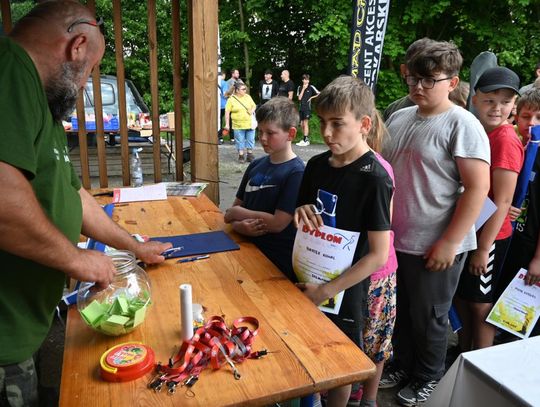Zawody wędkarskie dla dzieci i młodzieży w Rogóźnie