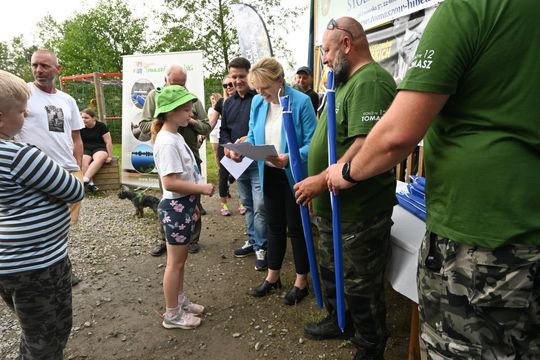 Zawody wędkarskie dla dzieci i młodzieży w Rogóźnie