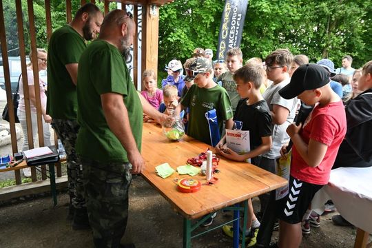 Zawody wędkarskie dla dzieci i młodzieży w Rogóźnie