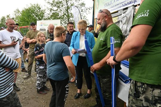 Zawody wędkarskie dla dzieci i młodzieży w Rogóźnie