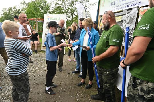 Zawody wędkarskie dla dzieci i młodzieży w Rogóźnie
