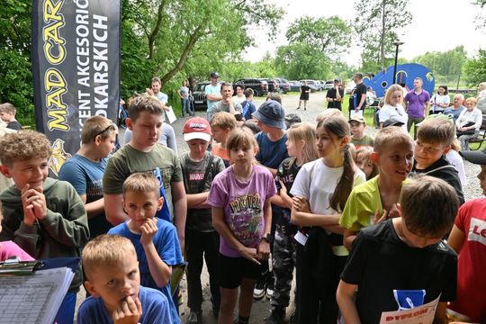 Zawody wędkarskie dla dzieci i młodzieży w Rogóźnie