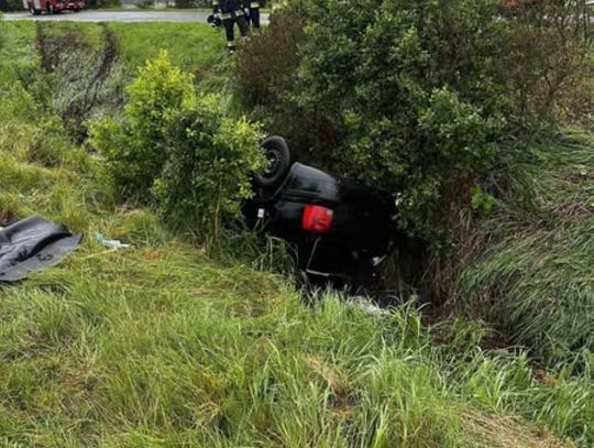 Lubelskie: Wypadek w ulewnym deszczu. Nauczycielka nie przeżyła [ZDJĘCIA]