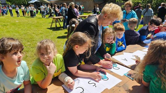 Dzień Dziecka w Radecznicy - galeria zdjęć
