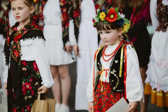 Folk Młodym Głosem. Koncert laureatów na Rynku Wielkim w Zamościu - galeria zdjęć