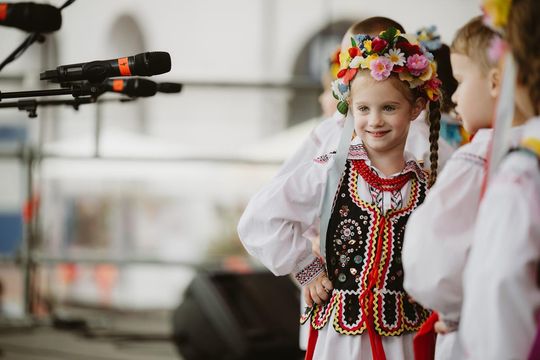 Folk Młodym Głosem. Koncert laureatów na Rynku Wielkim w Zamościu - galeria zdjęć