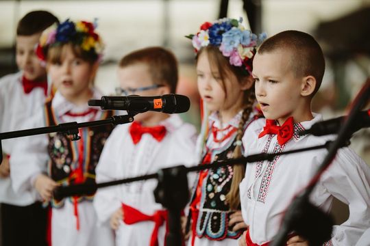 Folk Młodym Głosem. Koncert laureatów na Rynku Wielkim w Zamościu - galeria zdjęć