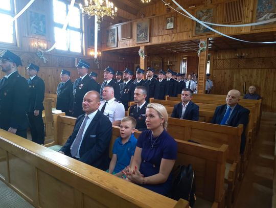 Nowy wóz dla strażaków w Bukowej [ZDJĘCIA]