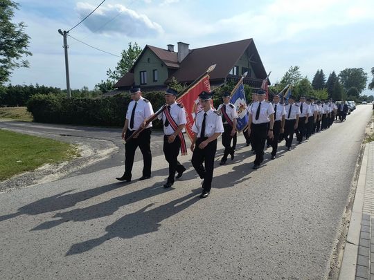 Nowy wóz dla strażaków w Bukowej [ZDJĘCIA]