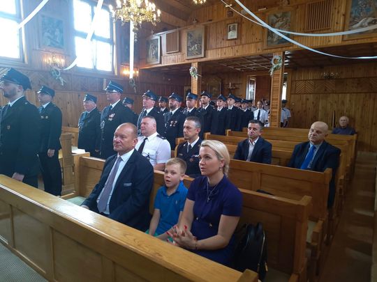 Nowy wóz dla strażaków w Bukowej [ZDJĘCIA]