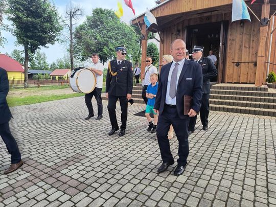Nowy wóz dla strażaków w Bukowej [ZDJĘCIA]