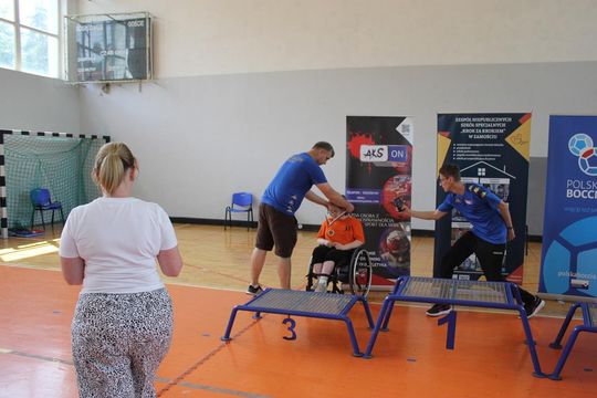 Drużyna sportowa z PSONI na Olimpiadzie CP