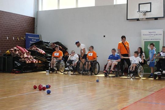 Drużyna sportowa z PSONI na Olimpiadzie CP