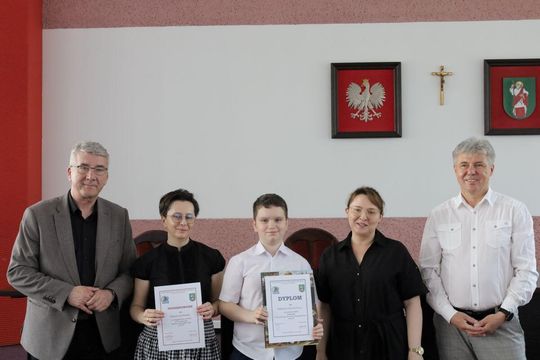 Podsumowanie Powiatowego Konkursu Ortograficznego „Żaczek” Podsumowanie Powiatowego Konkursu Ortograficznego „Żaczek”