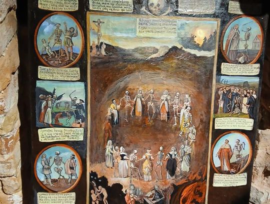 Odkryj tajemnice podziemnego Zamościa – zwiedzanie krypt franciszkańskich [ZDJĘCIA]