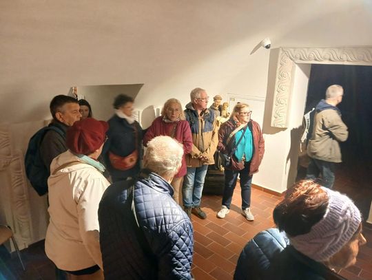 Odkryj tajemnice podziemnego Zamościa – zwiedzanie krypt franciszkańskich [ZDJĘCIA]