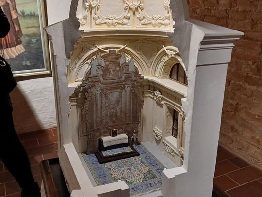 Odkryj tajemnice podziemnego Zamościa – zwiedzanie krypt franciszkańskich [ZDJĘCIA]