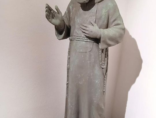 Odkryj tajemnice podziemnego Zamościa – zwiedzanie krypt franciszkańskich [ZDJĘCIA]