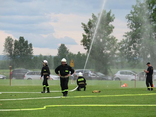 Zawody strażackie w Deszkowicach Pierwszych - galeria zdjęć