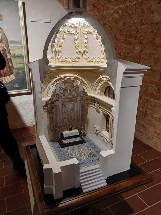 Odkryj tajemnice podziemnego Zamościa – zwiedzanie krypt franciszkańskich [ZDJĘCIA]