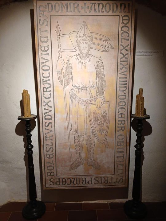 Odkryj tajemnice podziemnego Zamościa – zwiedzanie krypt franciszkańskich [ZDJĘCIA]