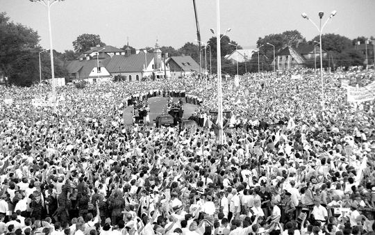 Pielgrzymka papieża Jana Pawła II do Zamościa Pielgrzymka papieża Jana Pawła II do Zamościa