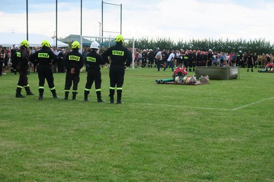 Zawody strażackie w Deszkowicach Pierwszych - galeria zdjęć