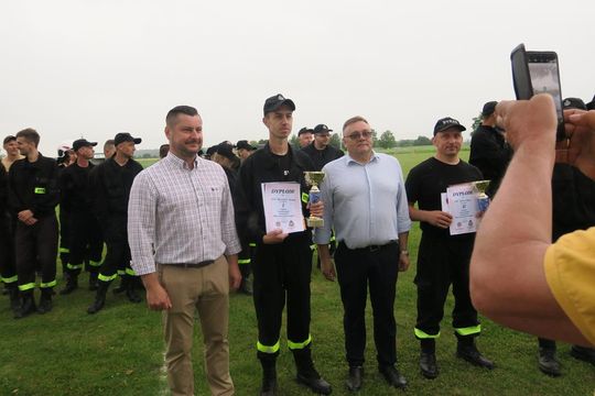 Zawody strażackie w Deszkowicach Pierwszych - galeria zdjęć