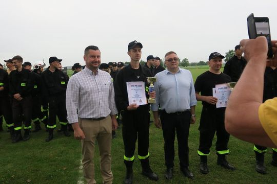Zawody strażackie w Deszkowicach Pierwszych - galeria zdjęć