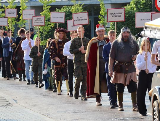 Orszak Dziejów w Zamościu - galeria zdjęć