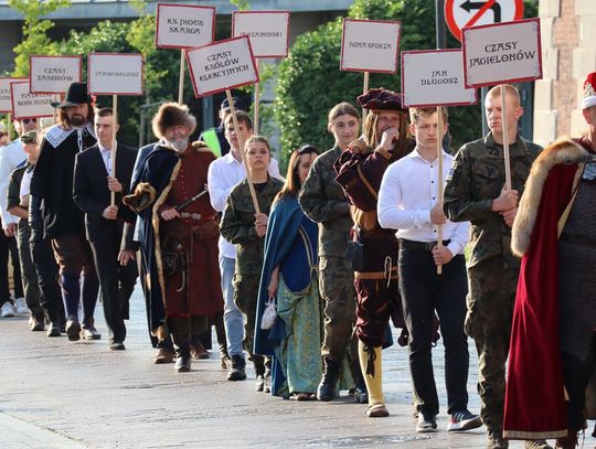 Orszak Dziejów w Zamościu - galeria zdjęć