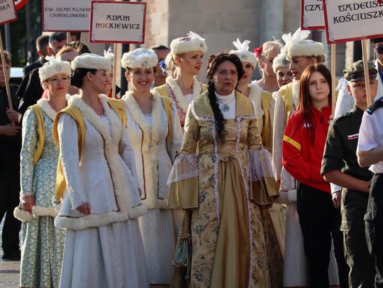 Orszak Dziejów w Zamościu - galeria zdjęć