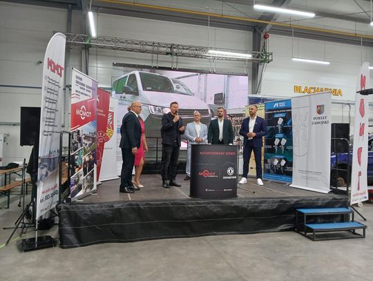 Zawada: „Poznaj zawody przyszłości”. Warsztat Momot promował kształcenie zawodowe