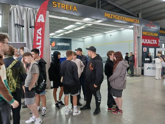 Zawada: „Poznaj zawody przyszłości”. Warsztat Momot promował kształcenie zawodowe