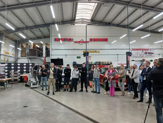 Zawada: „Poznaj zawody przyszłości”. Warsztat Momot promował kształcenie zawodowe