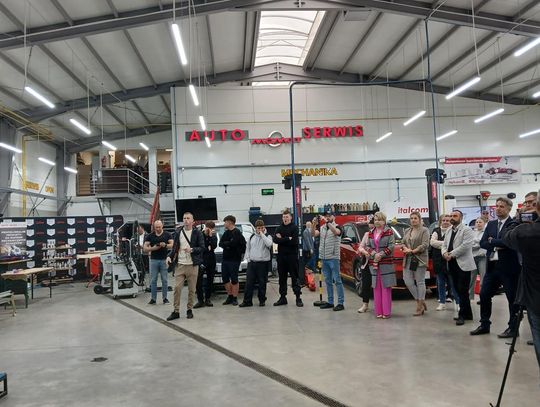 Zawada: „Poznaj zawody przyszłości”. Warsztat Momot promował kształcenie zawodowe