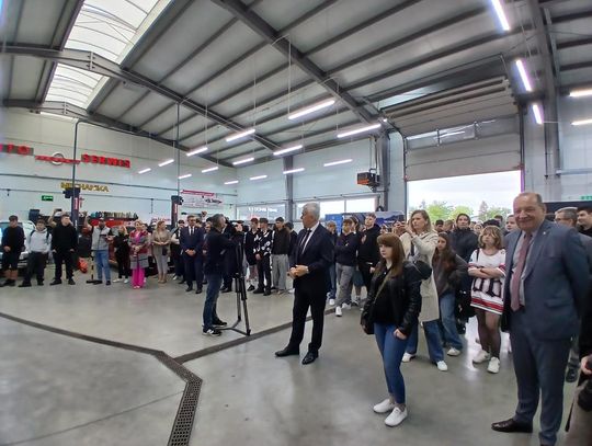 Zawada: „Poznaj zawody przyszłości”. Warsztat Momot promował kształcenie zawodowe